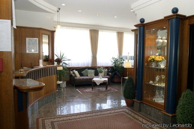 Arthotel Ana Munich Messe Интериор снимка